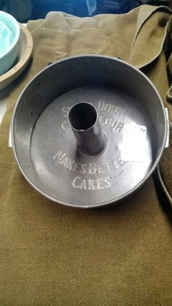 Swans Down cake pan, 40's.
