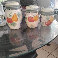 Set of canisters(3)