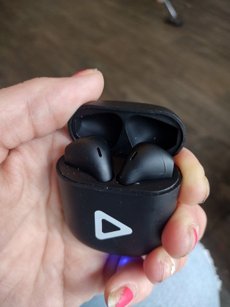 Ear Buds With Charging Case