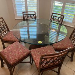 Ficks Reed Rattan table + 6 chairs 