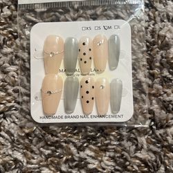 Medium Acrylic Nails
