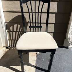 Single Chair