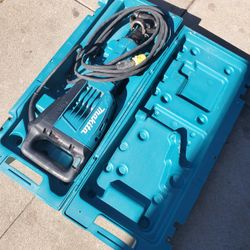 Makita Jackhammer (Missing Handle)