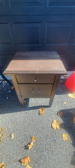 Brown Wood 2-Drawer Nightstand
