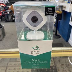 Netgear “Arlo Q” Surveillance Camera