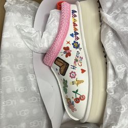 Ugg Tazz slipper “ karol g”