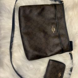 Coach Purse With Matching Wallet 