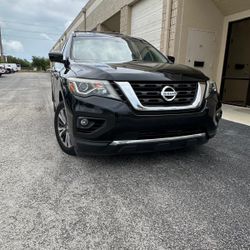 2018 Nissan Pathfinder