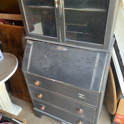 Distressed Vintage Desk (remodeled) 