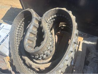 McLaren 300x52.5 5kx88 tracks mini excavator