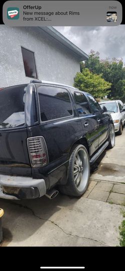 2002 GMC Yukon Denali