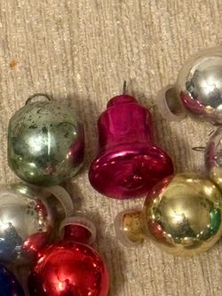 24 VINTAGE 1 INCH MERCURY CHRISTMAS BALLS