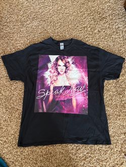 Taylor Swift “Speak Now” T-Shirt Size XL