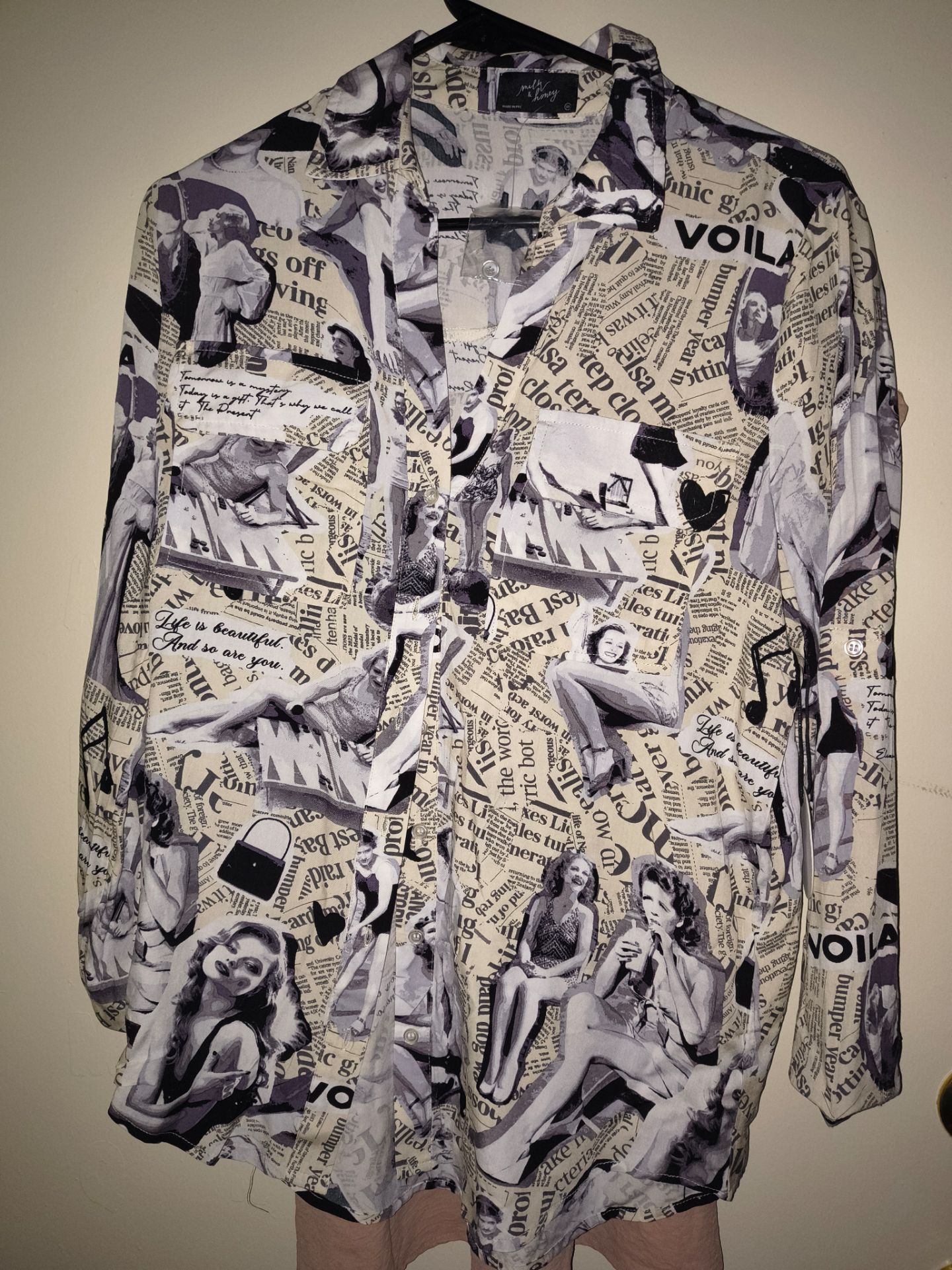 Size small