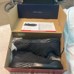 Brand New Reebok Steel Toe Tennis Shoes 