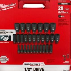 New, SEALED Milwaukee SHOCKWAVE 1/2 in. Drive Metric 6 Point Impact Socket Set (29-Piece)