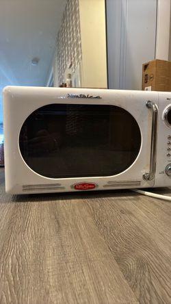 Retro Small microwave