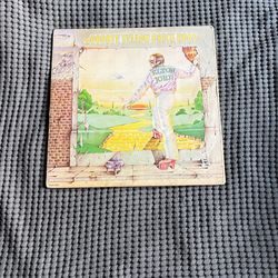 Elton John: Goodbye Yellow Brick Road 1973 Vinyl