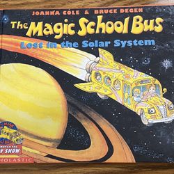 The Magic School Bus Book: Lost In The Solar System
