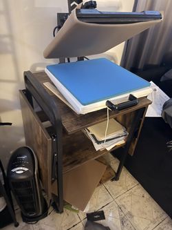 Delclynee 15×15 Heat Press — Used Twice, Tested & Working