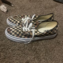 size 10 men's Vans