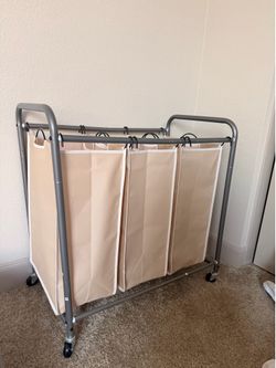 Laundry sorter