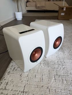 KEF LS50 Wireless Speaker with original box