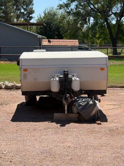 2010 Rockwood Popup Camper - GREAT for families!