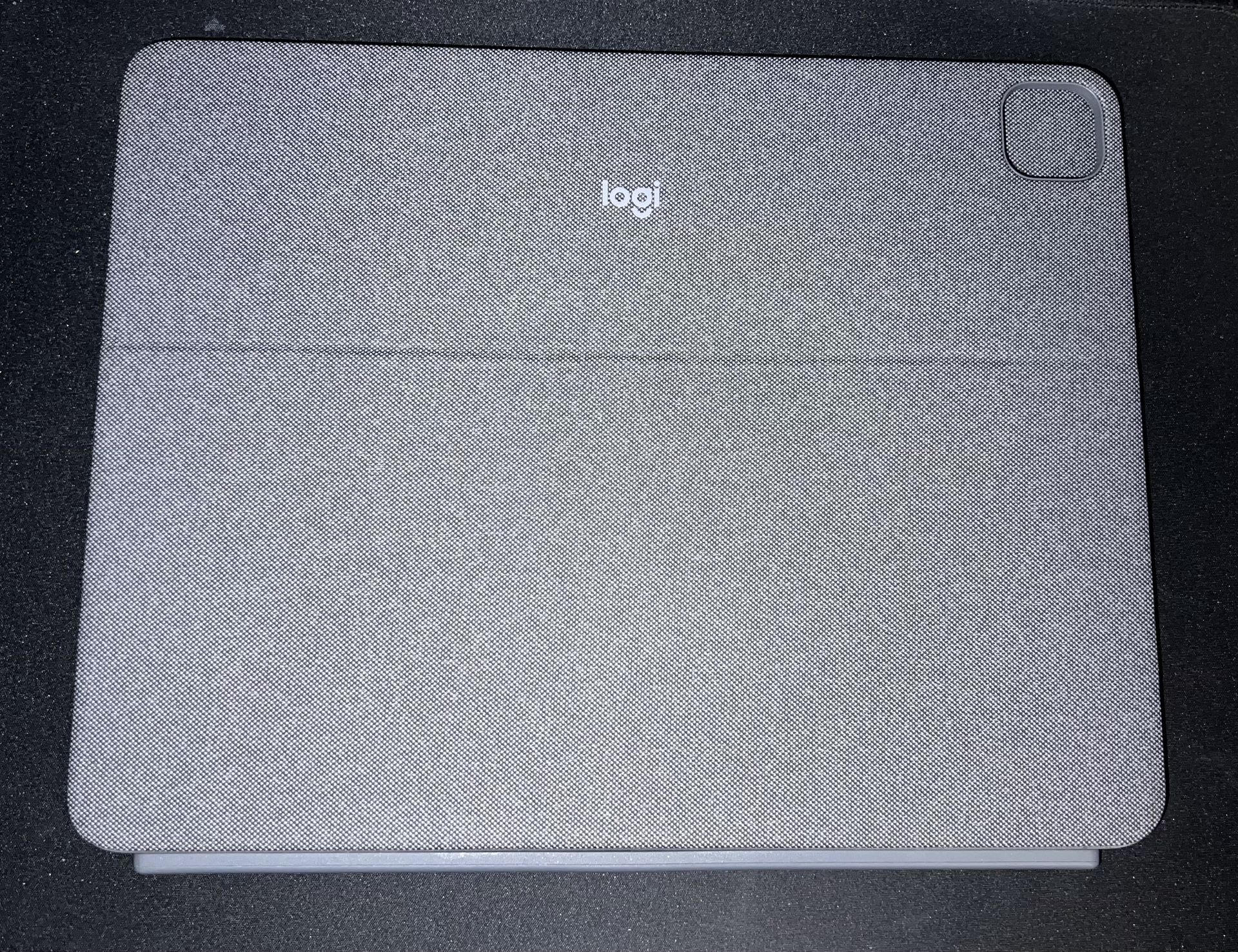 Used Logitech Combo Touch 12.9 Inch IPad Pro *****$50 Obo***
