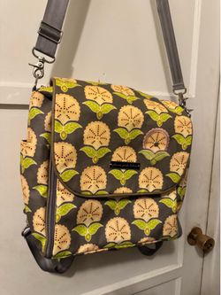 Petunia Pickle Bottom Diaper Bag/backpack/crossbody