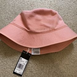 BRAND NEW IVY PARK BUCKET HAT