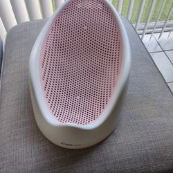 Anglecare Baby Bathtub 