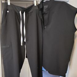 Figs Scrubs Set - Med Rafaela top & Large And Long Zamora High Wasted bottoms