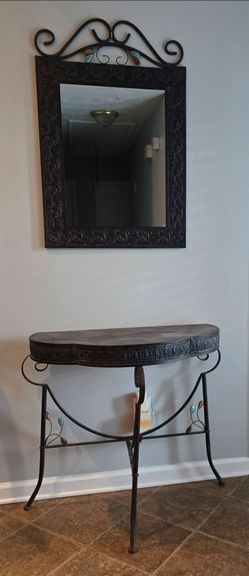 Foyer table with coordinating mirror