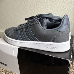Adidas Grand Court 7 1/2 Men’s Shoes 
