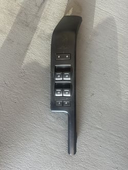 Driver master power window Silverado 2016