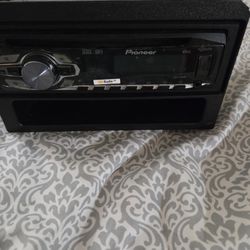 Pioneer DEH-4400HD Car CD/MP3 Player