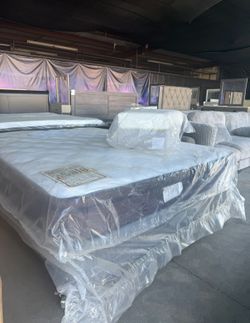 (NUEVOS) 😴 Colchones Enganche Desde $1 LIQUIDACIÓN OUTLET KINGS QUEENS FULLS TWINS En Plastico!!😴