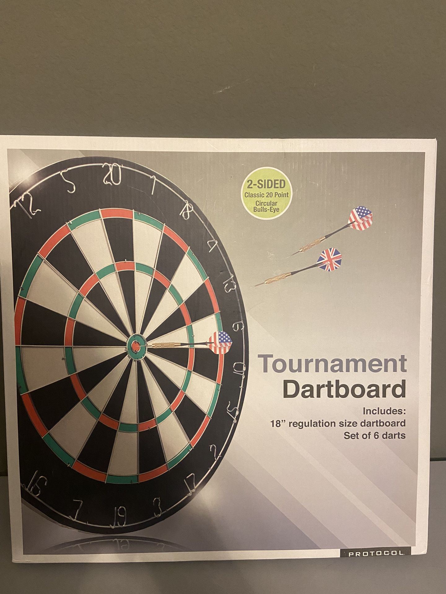 Tournament Dart Board New In Box 