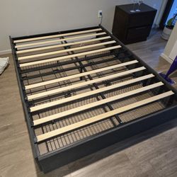 Queen Sized Bedframe With Storage