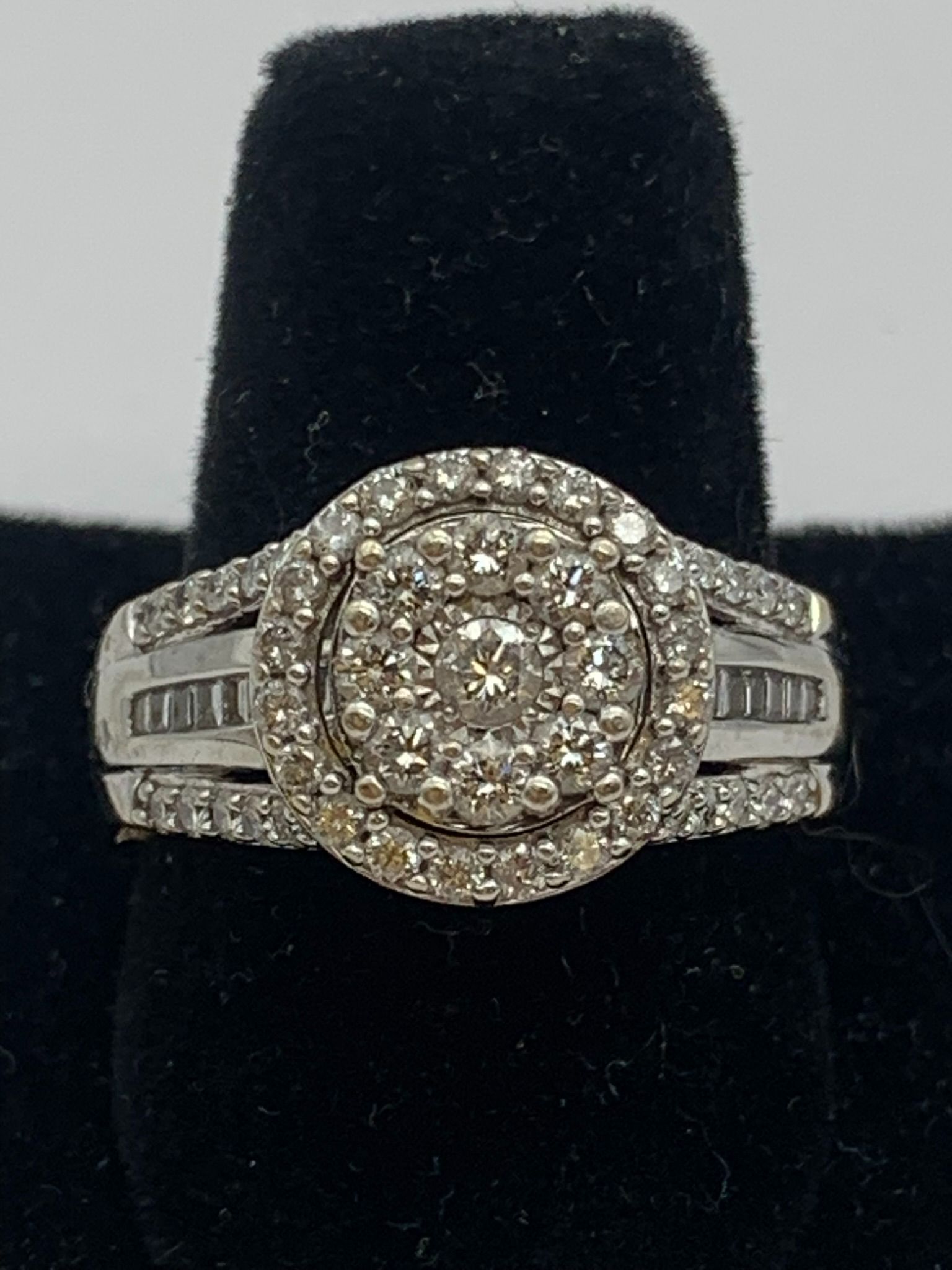 Diamond cluster engagement ring #16950
