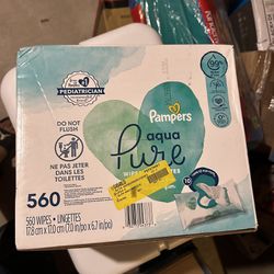 Pampers Aqua Pure Natural Sensitive Baby Wipes, 10X Pop-Top, 560 Ct