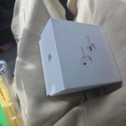Airpods Pros Second Gen
