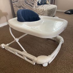 Joovy Spin Baby Walker