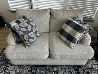 Entire Living Room Set for $699!