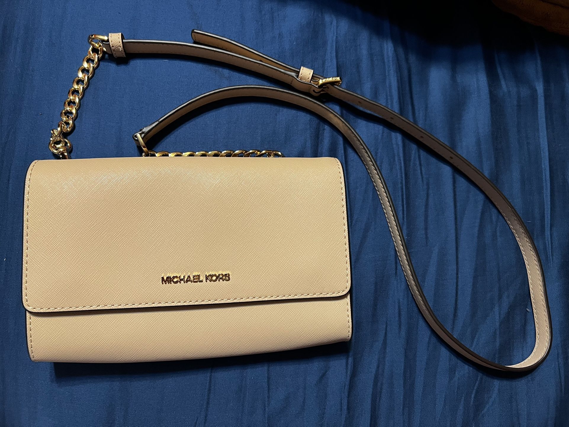 Michael Kors Phone Crossbody