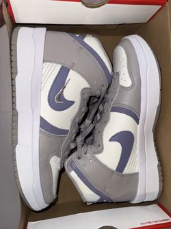 Women’s Nike Dunk High Up
