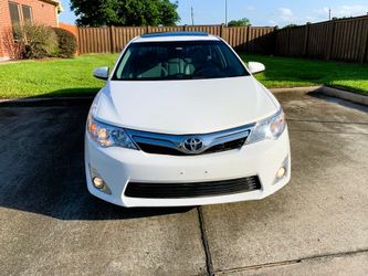 Toyota Camry XLE - Original owner