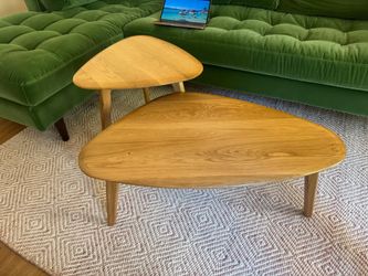 Solid Wood Coffee Table Set, Oak - Like New