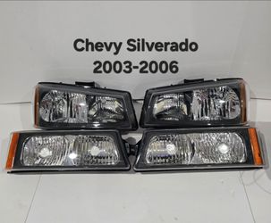 Chevy Silverado 2003-2006 Headlights